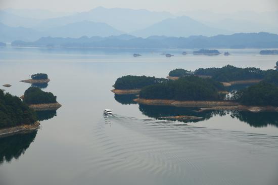 入园仅需3秒!杭州千岛湖推出"景区 健康码"应用新举措
